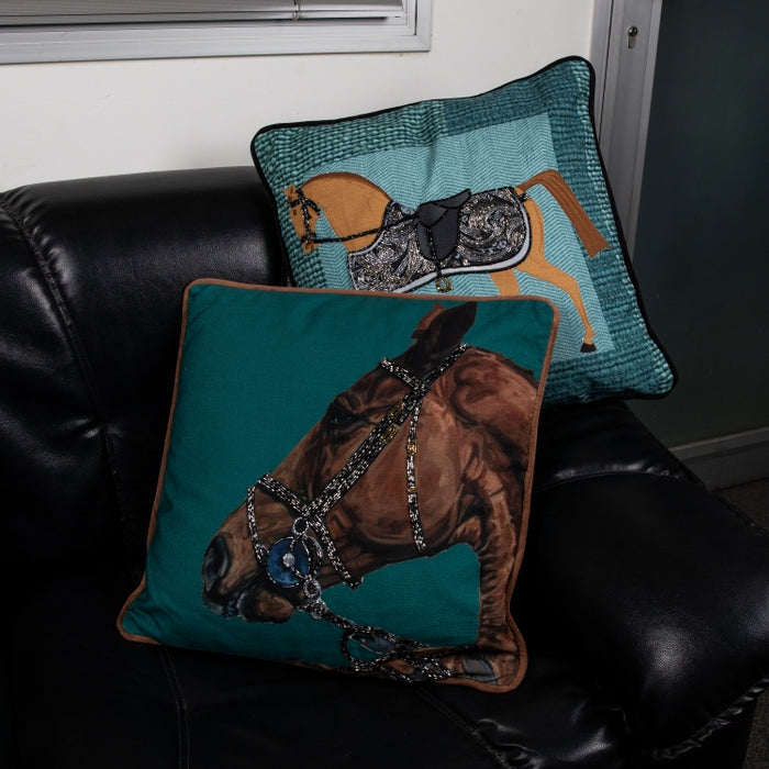 CUSHION HORSE MULTI 45X45 (327131014)