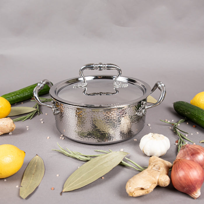 TRI-PLY CASSEROLE WITH LID 20CM (202020007)