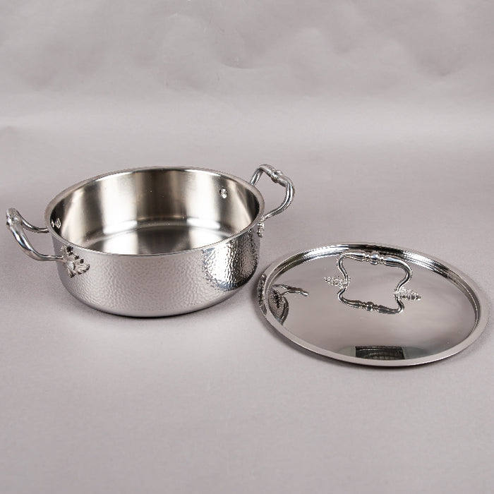 TRI-PLY CASSEROLE WITH LID 24CM (202020008)