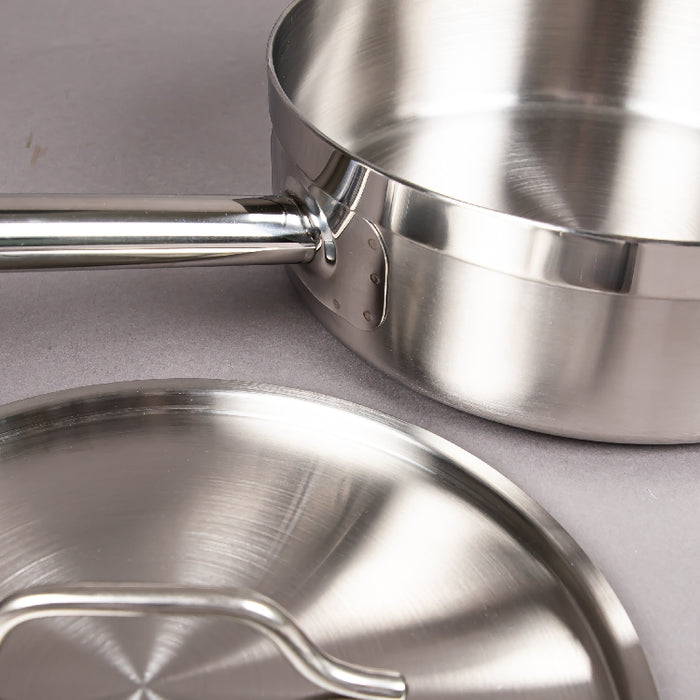 SAUCEPAN WITH HANDLE & LID 26CM (202020024)