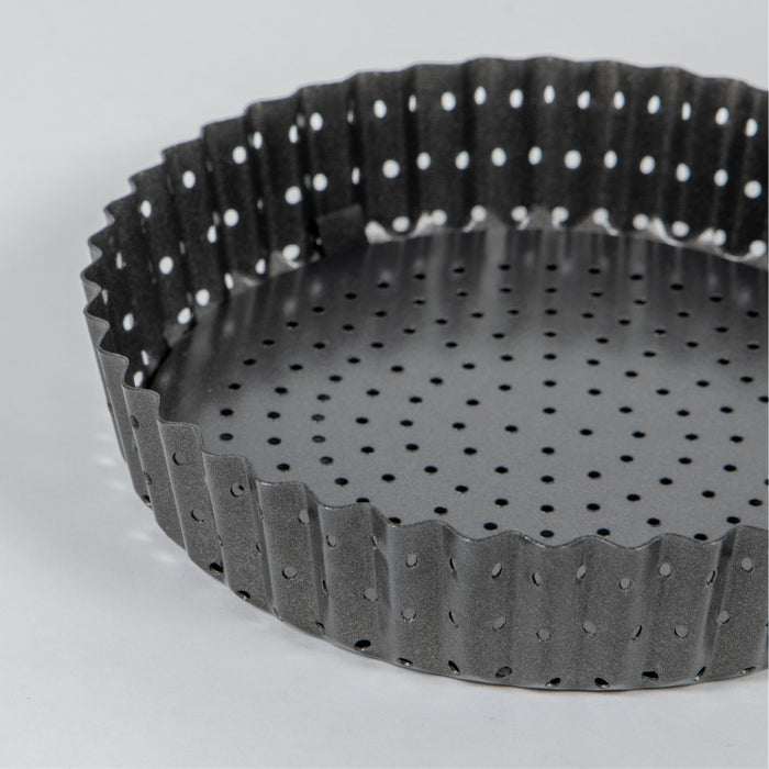 MASTER CLASS CRUSTY BAKE NON-STICK FLUTED QUICHE TIN 18CM BLACK (202041399)